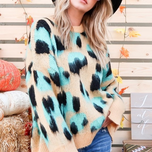 Leopard print mint cream fuzzy oversized sweater - Picture 10 of 10